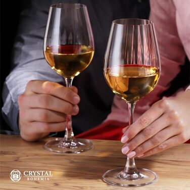 Кришталеві бокали Crystal Bohemia для шампанського - набір 6 шт, об'єм 260 мл, стійкі до миття в посудомийній машині, довговічні та стійкі до подряпин. Елегантні склянки з кришталю - ідеальний подарунок для поціновувачів шампанського (біле вино 400 мл)