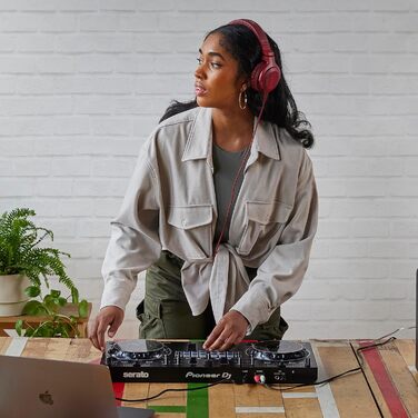 DJ контролер Pioneer DDJ-REV1 для Serato DJ – 2 деки