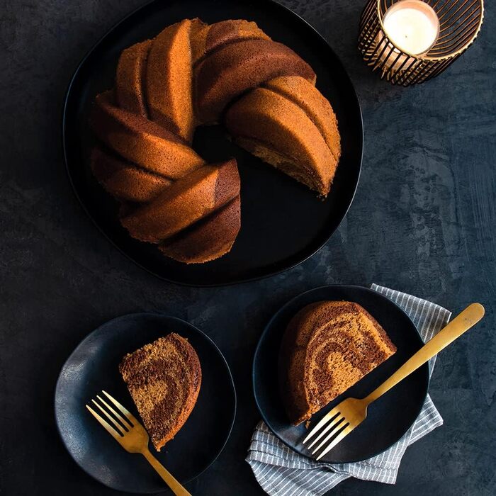 Форма для випічки Nordic Ware 95577, річкова плетіння, золота, на 12 порцій