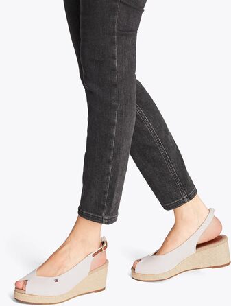 Сліпони Tommy Hilfiger Flag Mid Wedge Espad SLIN - білі еспадрильї на танкетці 38 EU