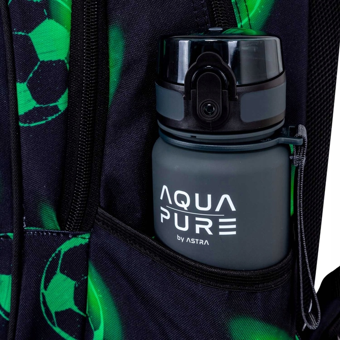 Багатовідсінковий шкільний рюкзак AstraBag (20 л) з принтом «Футбол», чорний/зелений