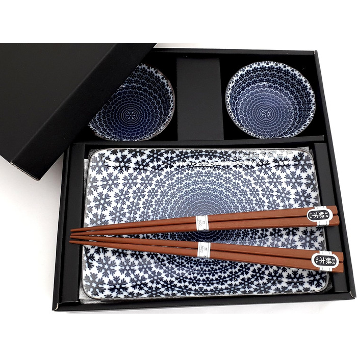 Набір для суші YUKI Original – японський набір для суші білого та блакитного кольорів з порцеляни (2 тарілки, 2 маленькі мисочки, 2 пари паличок) у подарунковій коробці