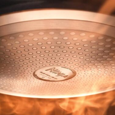 Каструля-ковш Ninja ZEROSTICK Ceramic Pro 18 см з кришкою, керамічна, без PTFE, антипригарна, для всіх плит, чорна