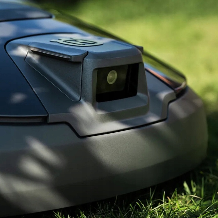 Робот-газонокосарка Husqvarna Automower 308V з AI для площ до 800 м²