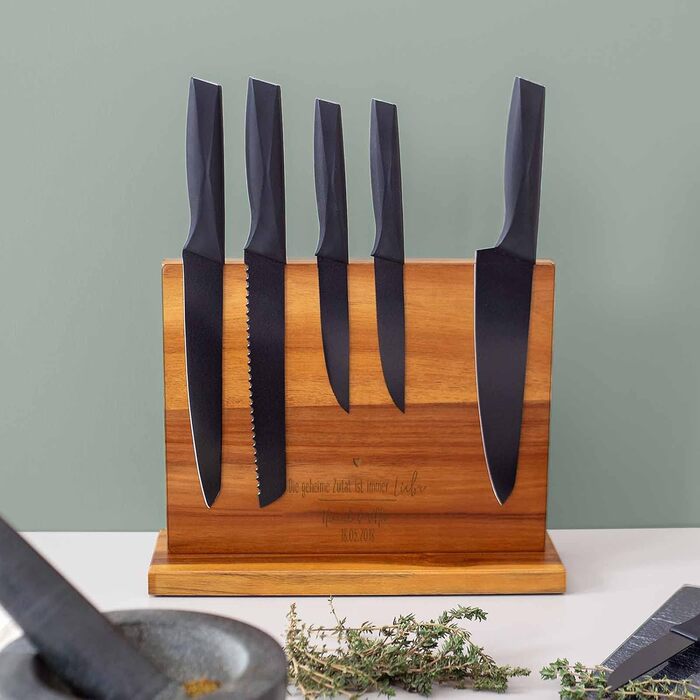 Personalized Magnetic Knife Block from Acacia Wood - Without Knives - 32 x 25 x 10.5 cm - Stable Base - Individual Design - Gift for Birthday, Mother's Day, Housewarming - Wooden Knife Holder (Secret Ingredient)