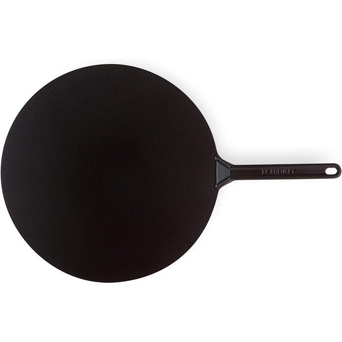Сковорода для млинців Le Creuset з чавуну, 32 см, з дерев'яною лопаткою, для всіх типів плит (індукція), червона Cerise, чорне матове покриття