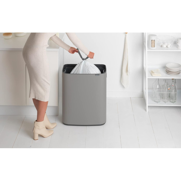 Відро для сміття Brabantia біле, 60 літрів, з внутрішнім відром (сірий мінеральний бетон)