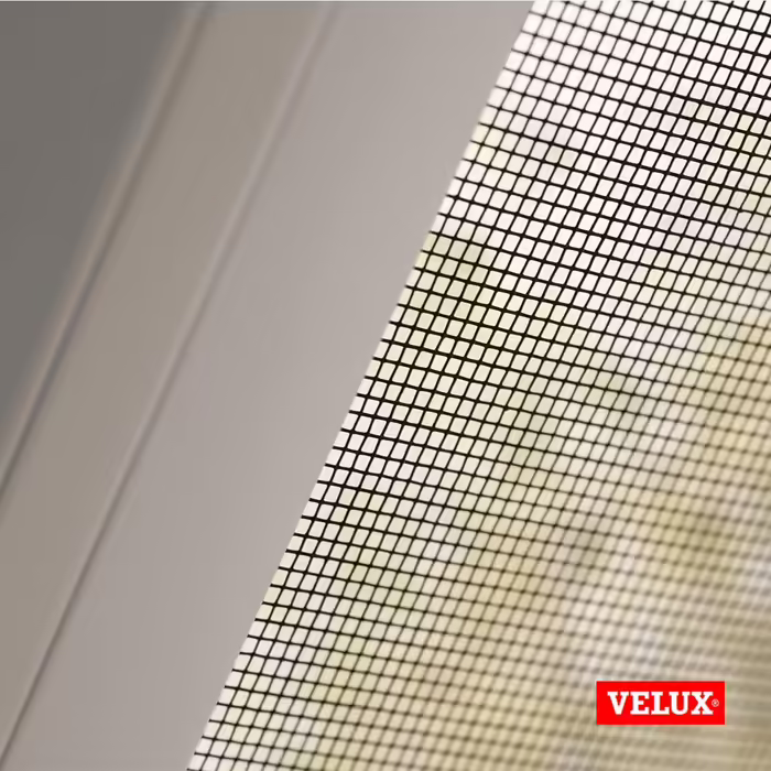 VELUX оригінальна рулонна москітна сітка з алюмінію, чорна, для мансардних вікон 923-1120 мм × 0-2000 мм, стійка до погодних умов