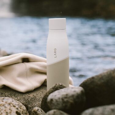 LARQ Movement PureVis 950ml – UV Self-Cleaning Stainless Steel Bottle with Silicone Sleeve | Lightweight, Impact-Resistant, Keeps Water Cool | Fitness, Running & Outdoor Activities, (710 ml, White/Dune)