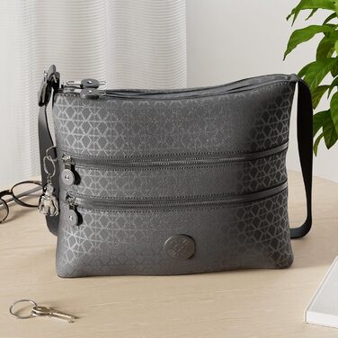 Сумка через плече Kipling Alvar Signature Emb середнього розміру для жінок