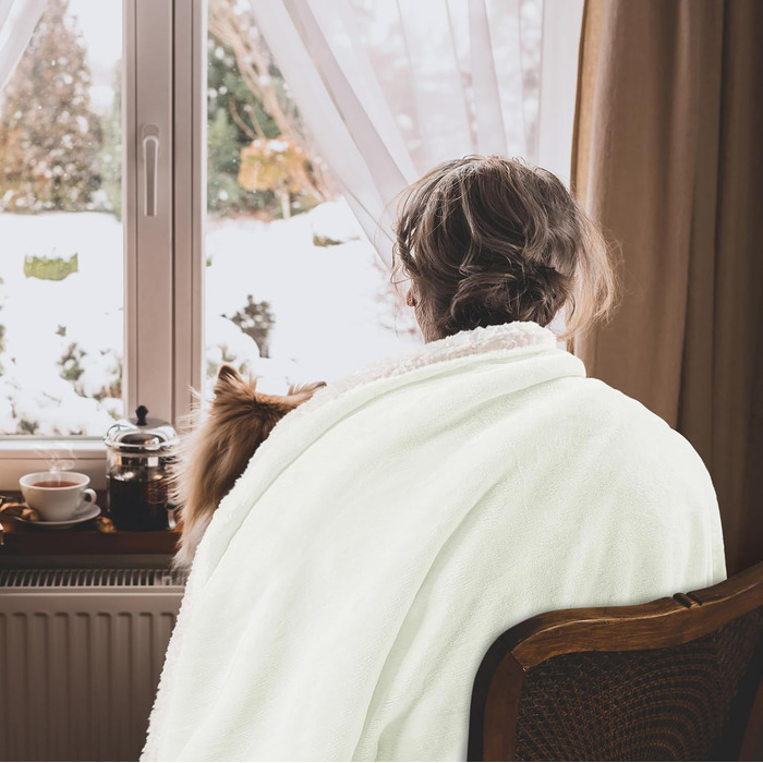 Плед Utopia Bedding з штучного хутра Sherpa, 200 x 150 см - теплий, двосторонній, для ліжка, дивана, кемпінгу та подорожей (228x228 см, слонова кістка)