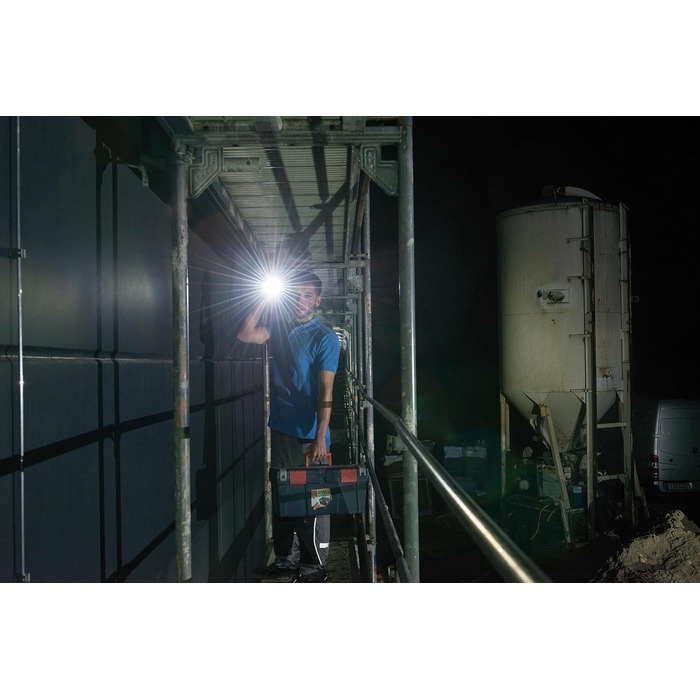 Акумуляторний LED ліхтар Brennenstuhl LuxPremium TL 210 AF з яскравим світлодіодом Osram, 200 лм, до 13 годин роботи, дальність 55 м, захист IP44 від пилу та бризок, ручний ліхтар