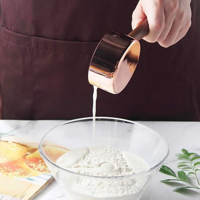 Alnicov Measuring Cups & Measuring Spoons 8-Piece Set, rose gold measuring spoons with walnut handle for the kitchen for measuring various ingredient quantities. For kitchen, cooking, and baking.