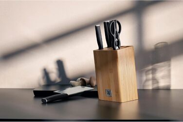 Набір ножів WMF Kineo з підставкою (6 предметів), Made in Germany: 4 ножі, кухоні ножиці, бамбукова підставка, Performance Cut, сталь Spezialklingenstahl