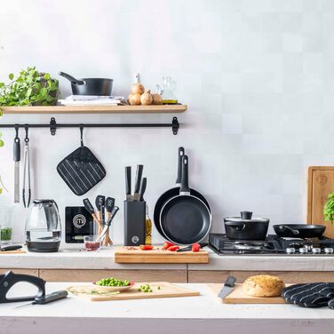 Набір дерев'яних обробних дощок MasterChef: великий (38x27.5 см), середній (34x23.5 см), маленький (23x15 см) з жолобом для соку