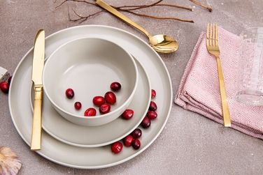 Обідній сервіс VictO Konsimo, набір тарілок на 6 осіб / 18 предметів