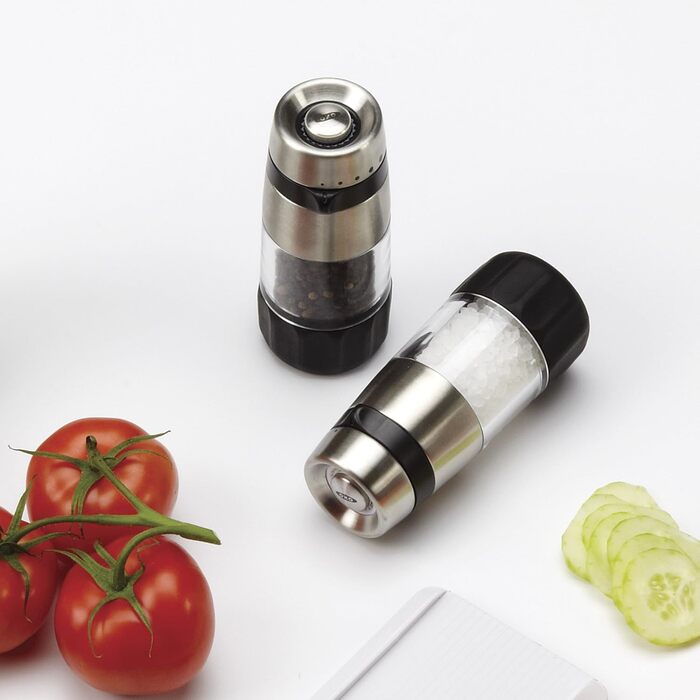 Соломолка OXO Good Grips Elegante з нержавіючої сталі, срібляста, регульований помел