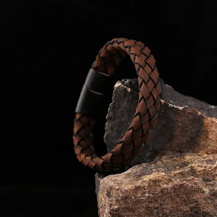 Браслет чоловічий шкіряний Bleng JEWELRY & CO, преміум-якість, коричневий, 21 см з магнітною застібкою