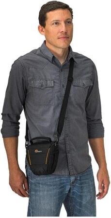 Сумка для камери Lowepro Adventura TLZ 20 II: для бездзеркальних камер Sony Alpha 7 та Canon Rp, чорна