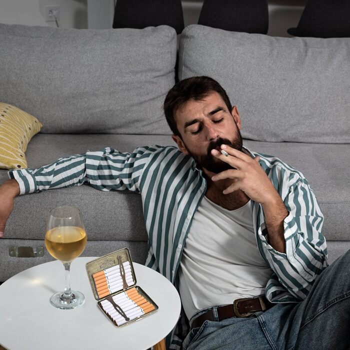 Металеве тютюнотримач на 20 сигарет, вінтажний дизайн, для чоловіків та жінок, з подарунковою коробкою