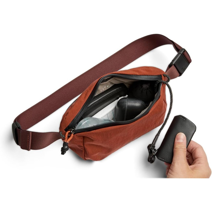 Bellroy Lite Belt Bag (сумка через плече, поясна сумка) Clay