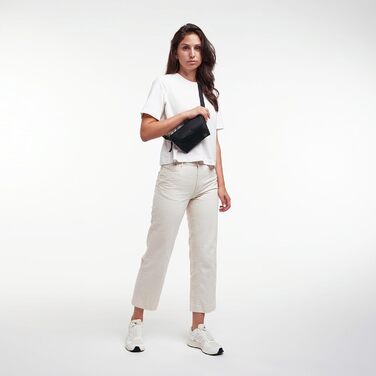 GOT BAG поясна сумка Hip Bag 2.0 з переробленого пластику Ocean Impact | Водовідштовхуюча поясна сумка | Стильна сумка через плече з регульованим ремінцем (Чорний)