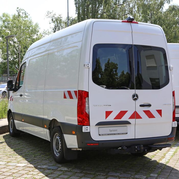 Магнітна стрічка для маркування авто DIN 30710, 141x564 мм, світловідбивна, права та ліва, 2+2 шт.