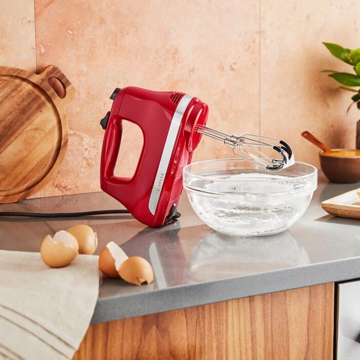 Ручний міксер KitchenAid 5KHM6118BER, 6 швидкостей, червоний