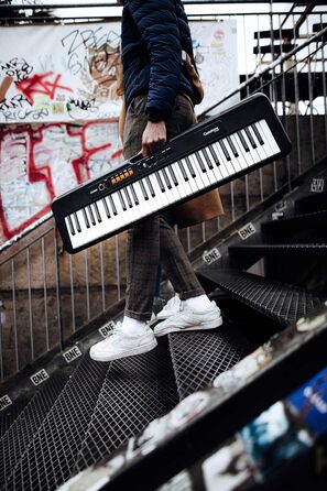 Клавіатура Casio Casiotone CT-S100 з 61 клавішею, 122 звуки та 61 ритми, чорна, сучасний дизайн