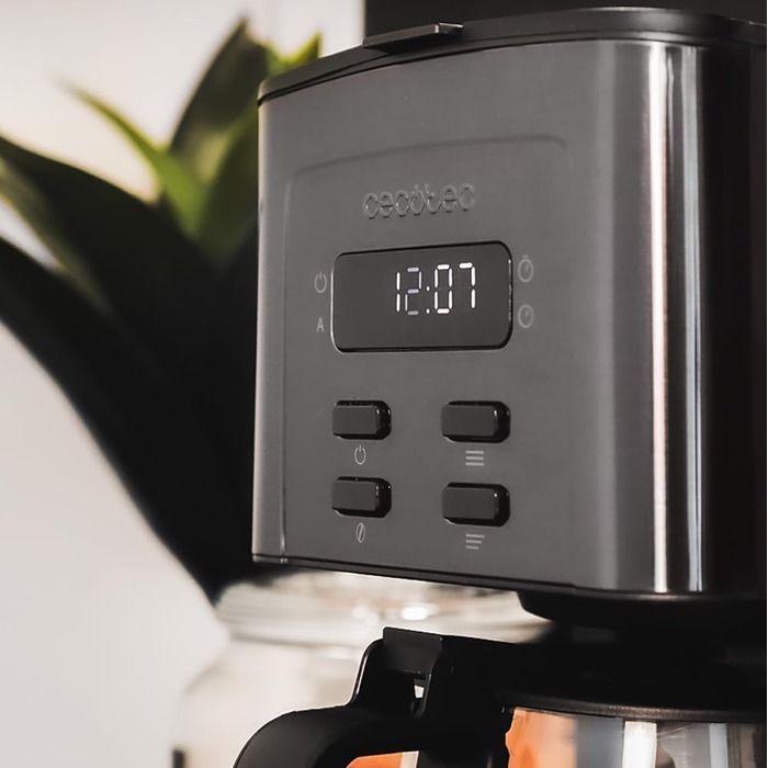 Кавомашина Cecotec Coffee 56 Time: програмування, нержавіюча сталь, LCD, 1.3л, 12 чашок, автовимкнення