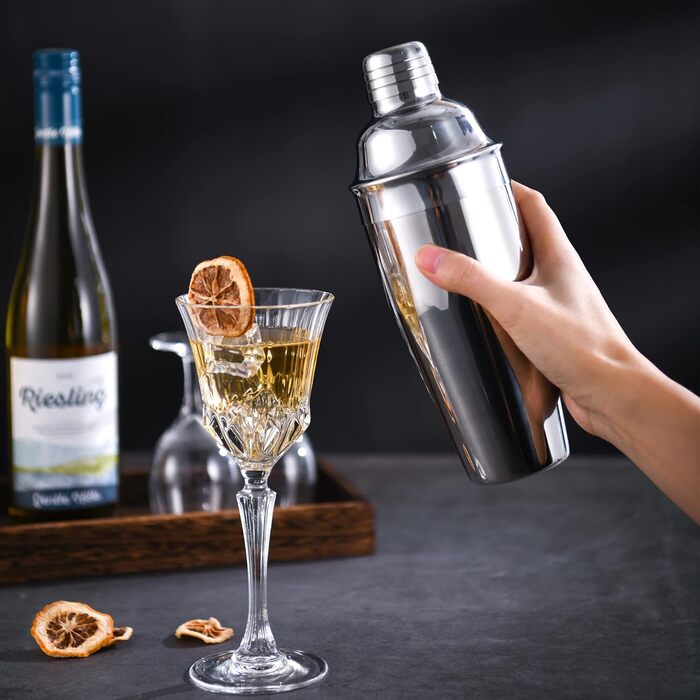 Cocktail Shaker, 750 ml Martini Shaker, Food-Grade Stainless Steel, Martini Mixer, Integrated Strainer, Luckygoobo Drink Shaker, Bartender Set, Gifts.