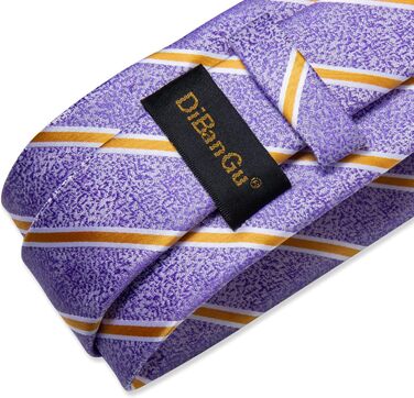 Диванні краватка з принтом смужки, комплект: краватка, нагрудна хустинка, запонки, зажим для краватки. Підходить для весілля, ділових зустрічей та формальних заходів. Колір: оливковий/чорний.