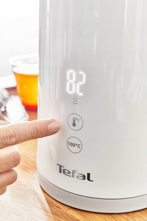 Електричний чайник Tefal KO693110, 1800 Вт, 1,5 л, білий
