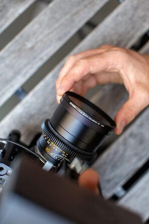 Фільтр Tiffen 49MM Black Pro-Mist 1/8 - для фото- та відеозйомки