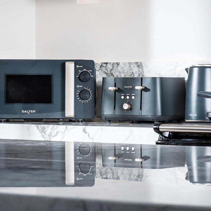 Електричний чайник Salter Marino 1.7L з функцією швидкого кип'ятіння 3KW, знімний фільтр від накипу, поворотна база 360°, захист від сухого кип'ятіння, автоматичне вимкнення (UK-штекер)