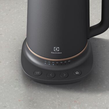 Електричний чайник Electrolux Explore 7 E7K1-6BP: акумуляторний, з регулюванням температури, 1.7 л, Black Pearl