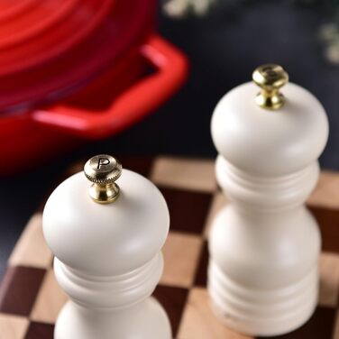 Набір для солі та перцю Bill.F, 2 шт., дерев'яні, ручні, з регульованим керамічним жорном, 13,5 см (чорний та кремовий)