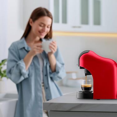 Ufesa Bellagio 3-in-1 Multi-Capsule Coffee Machine for Nespresso Original Capsule, Dolce Gusto, or Ground Coffee, Digital Touch Panel with 7 Levels, 1 L Water Tank, 1400 W, 15 Bar Pressure, Compact (1400 W | RED)