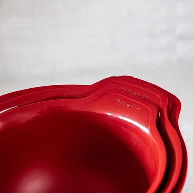 KitchenAid, Plastic, 3-Piece Mixing Bowl Set, Dishwasher Safe, Nesting, 3 Bowls with Non-Slip Base and Spout – Empire Red