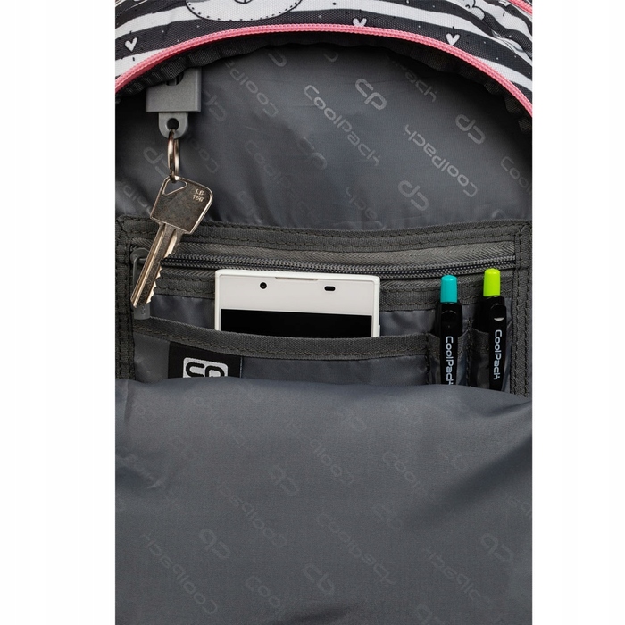Багатовідсіковий шкільний рюкзак CoolPack (білий, чорний, рожевий), 21 л