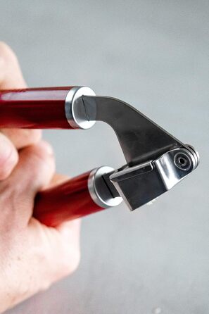 Прес для часнику KitchenAid Empire Red, нержавіюча сталь, безпечно мити в посудомийній машині