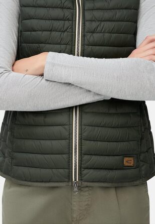 Жилет camel active для жінок з переробленого поліаміду, темно-зелений (46)