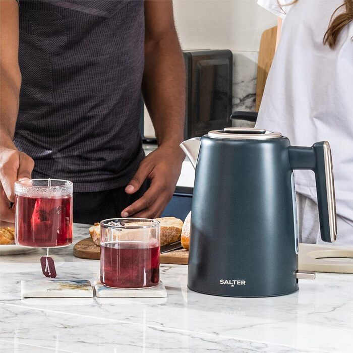 Електричний чайник Salter Marino 1.7L з функцією швидкого кип'ятіння 3KW, знімний фільтр від накипу, поворотна база 360°, захист від сухого кип'ятіння, автоматичне вимкнення (UK-штекер)