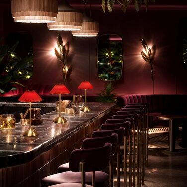 Світлодіодна настільна лампа бездротова з димером, 3 режими кольору, акумуляторна, металева. Для ресторану, спальні, читання (Червона)