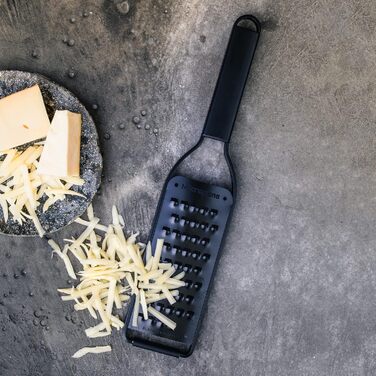 Терка Microplane Black Sheep для цитрусових, пармезану, імбиру, шоколаду та мускатного горіха (нержавіюча сталь, США, груба)