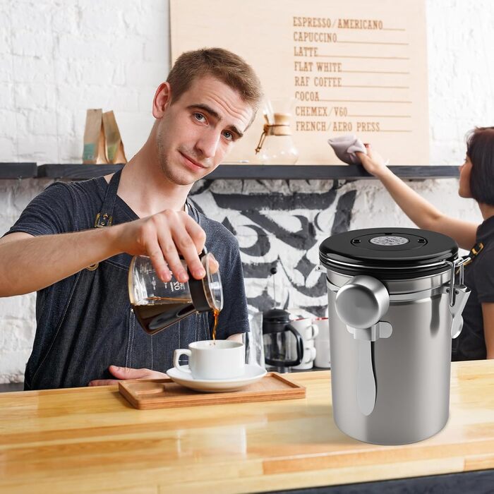 Герметичний контейнер для кави, 1.8L, нержавіюча сталь 304 з датою розкриття та мірною ложкою для кави, зерен, чаю, борошна, зерна та цукру (Білий)