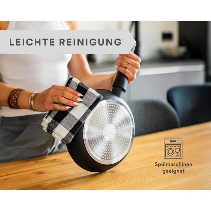 Набір сковорідок DIVORY 3 шт. (20, 24, 28 см) з антипригарним покриттям для всіх плит, включаючи індукційні. Безпечні ручки, придатні для миття в посудомийній машині. Ручки з імітацією сірого дерева.