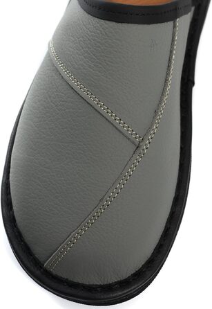 Чоловічі домашні тапочки з натуральної шкіри – зручні та теплі, ручної роботи, з антиковзною підошвою, розміри 41–47 (42 EU, сірі)