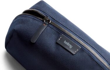 Чоловіча косметичка Bellroy Kulturbeutel Plus Navy - стильна та зручна сумка для подорожей