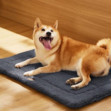 BEDSURE Washable Dog Mat for Large Dogs - 104x71 cm Washable Dog Bed for Large Dogs, Sherpa Plush Dog Bed Large with High-Density Foam Filling, (89 x 58 cm, Dark Grey)